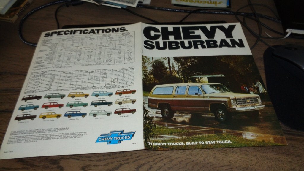 USA Folder  CHEVY SUBURBAN  1977, Verzenden, Nieuw, Overige merken