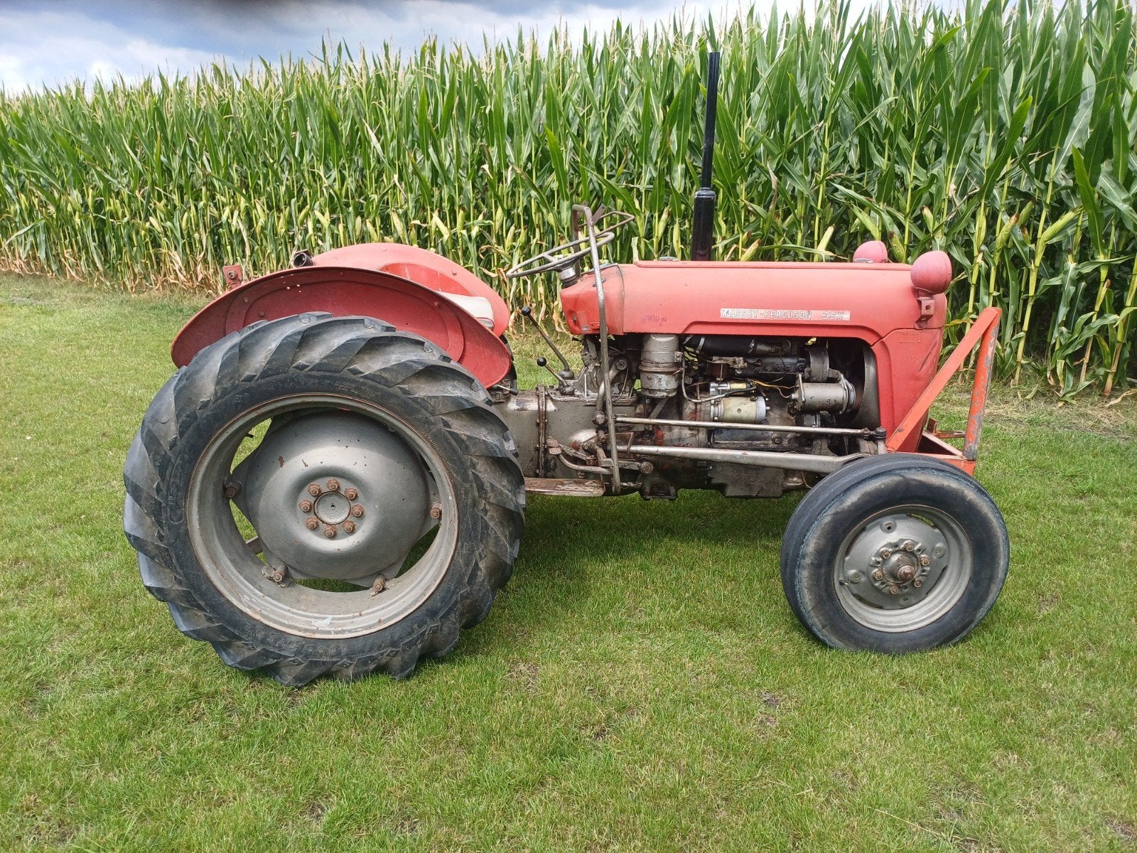 Massey Ferguson mf 35 met kenteken, Ophalen