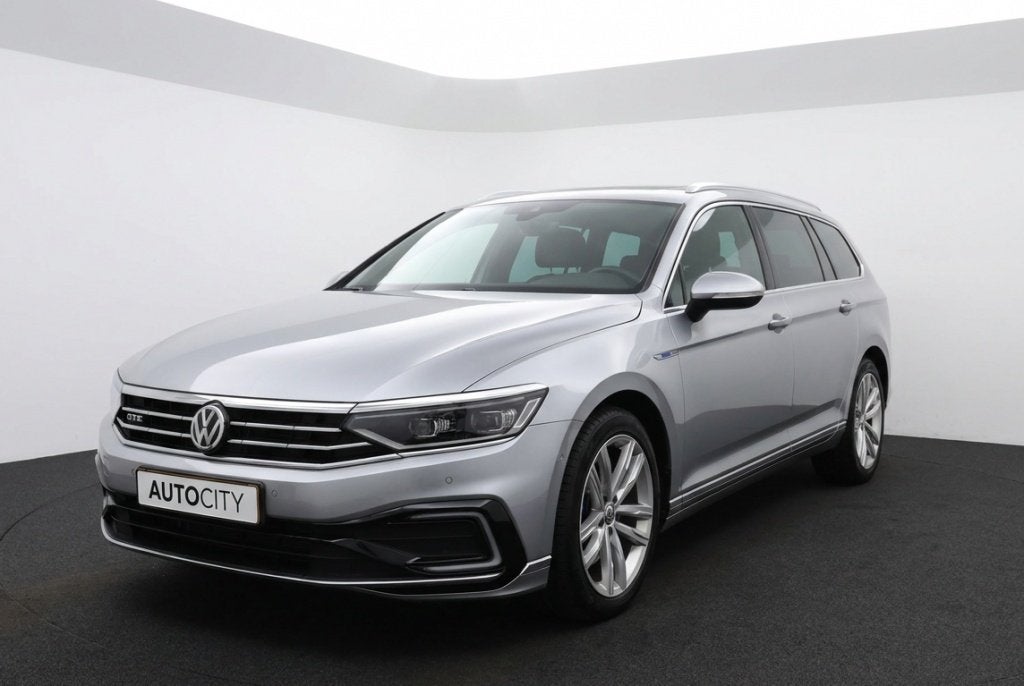 Volkswagen Passat Variant 1.4 TSI PHEV GTE R-Line Panoramada, Auto's, Gebruikt, Euro 6, 4 cilinders, 157 pk
