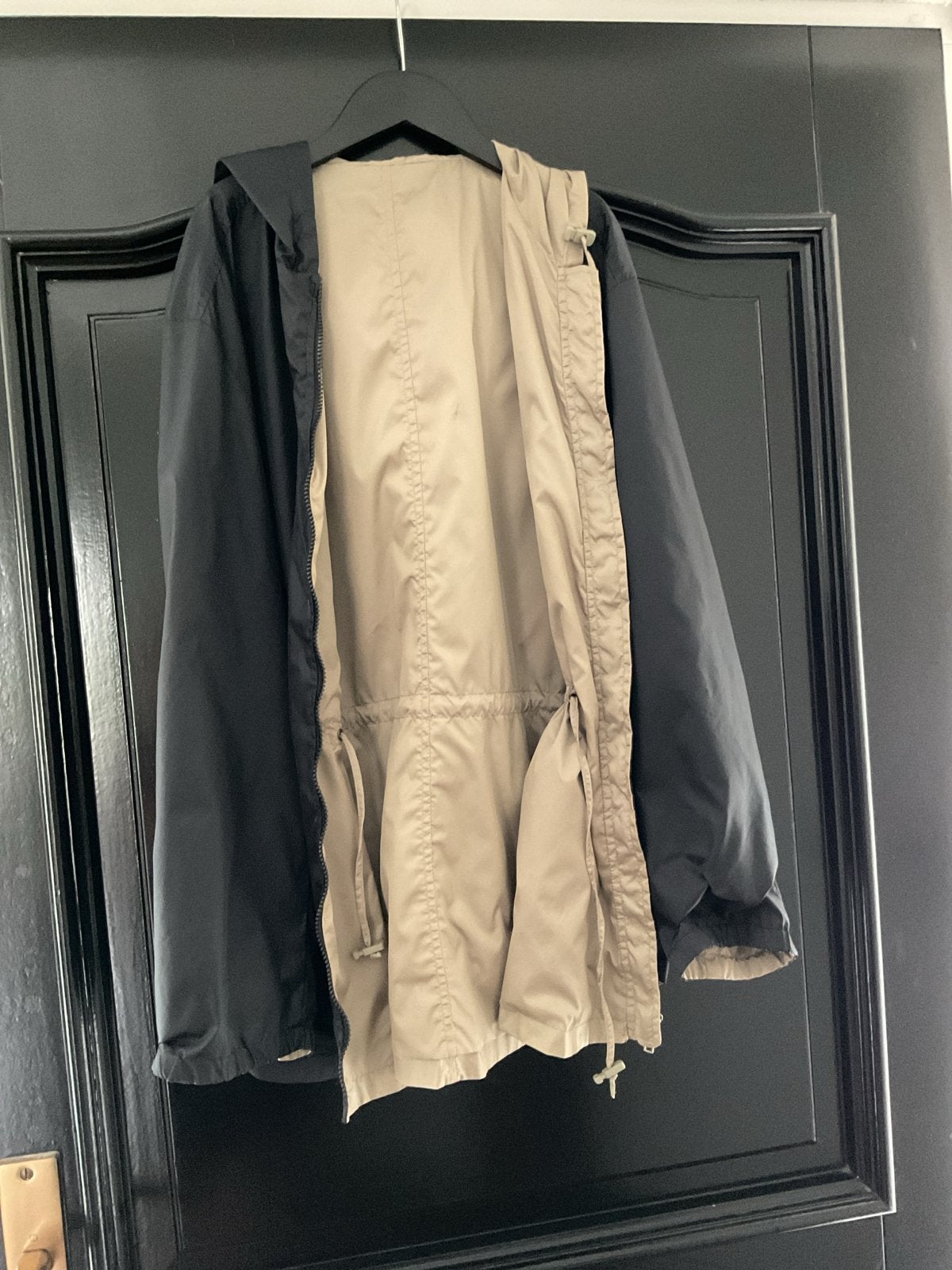 Stijlvolle omkeerbare jas - Zwart/Beige, Ophalen of Verzenden, Zo goed als nieuw, Maat 38/40 (M), Zwart