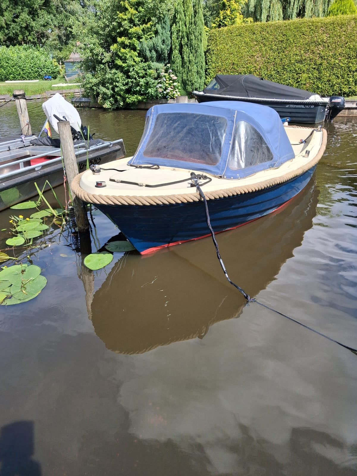 Nette Antaris / Adria 501 goed onderhouden met buiskap, Tender, Gebruikt, Binnenboordmotor, Antaris