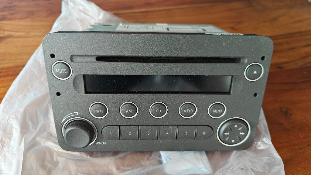 Originele Alfa Romeo 159 autoradio met CD-speler + kabel, Auto diversen, Autoradio's, Ophalen of Verzenden, Gebruikt