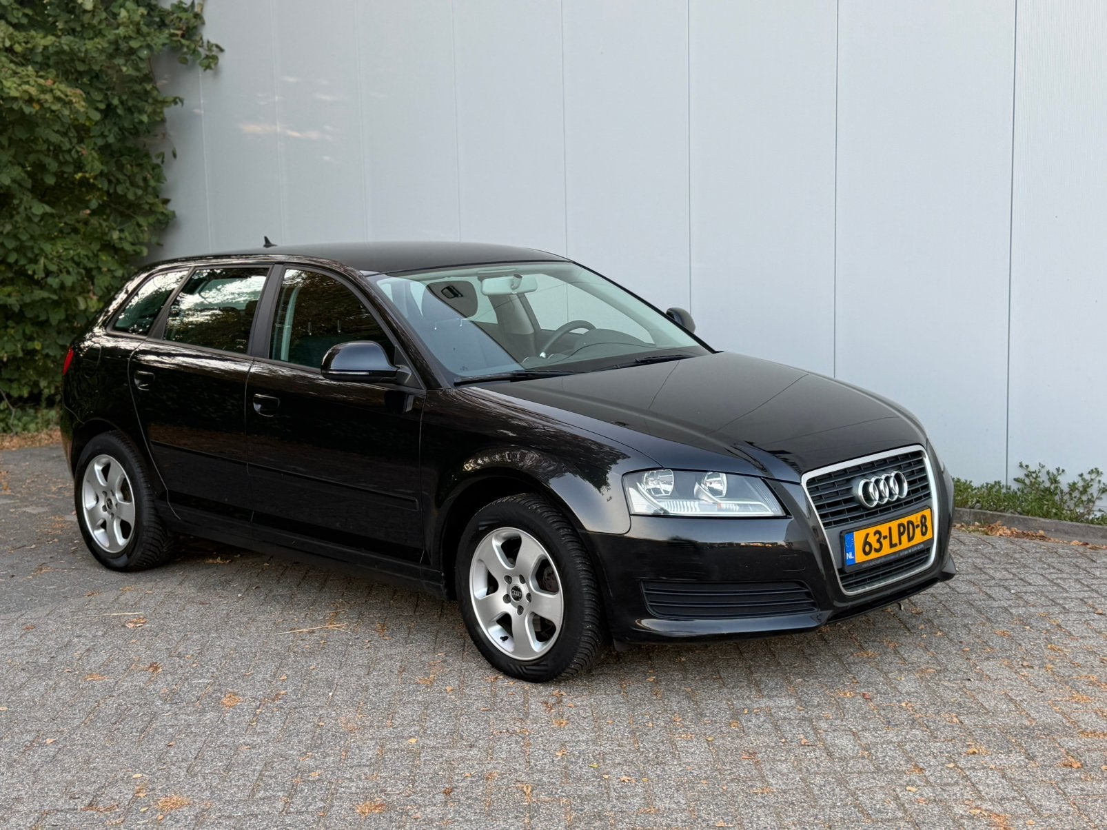 Audi A3 1.4 Tfsi 92KW Sportback 2010 Zwart nieuwe Apk, Auto's, Audi, Voorwielaandrijving, 125 pk, 680 kg, 4 cilinders