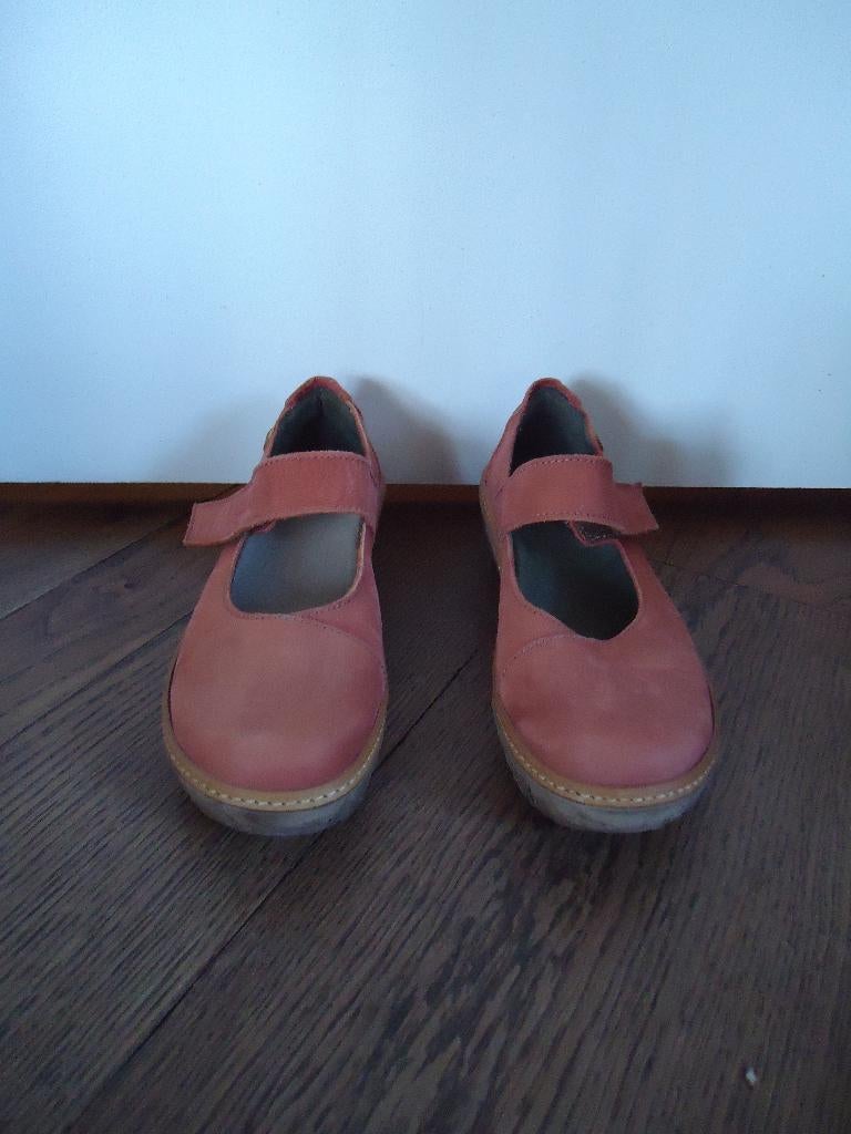 Rode leren El Naturalista schoenen maat 39, Kleding | Dames, Schoenen, Schoenen met lage hakken, Gedragen, Rood, El Naturalista