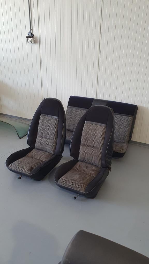 Voorstoelen achterbank interieur camaro 78-81, Auto-onderdelen, Ophalen, Gebruikt, Amerikaanse onderdelen