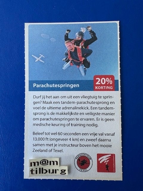 Parachutespringen 20% korting tot 1-7-2027, Tickets en Kaartjes, Drie personen of meer, Kortingsbon, Overige typen