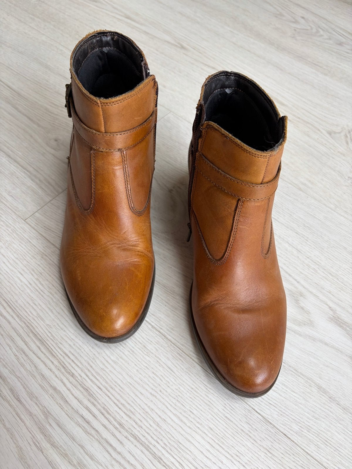 Pier One Enkellaarsjes Maat 38 - Bruin Leer, Kleding | Dames, Bruin, Lage of Enkellaarzen, Ophalen of Verzenden, Zo goed als nieuw