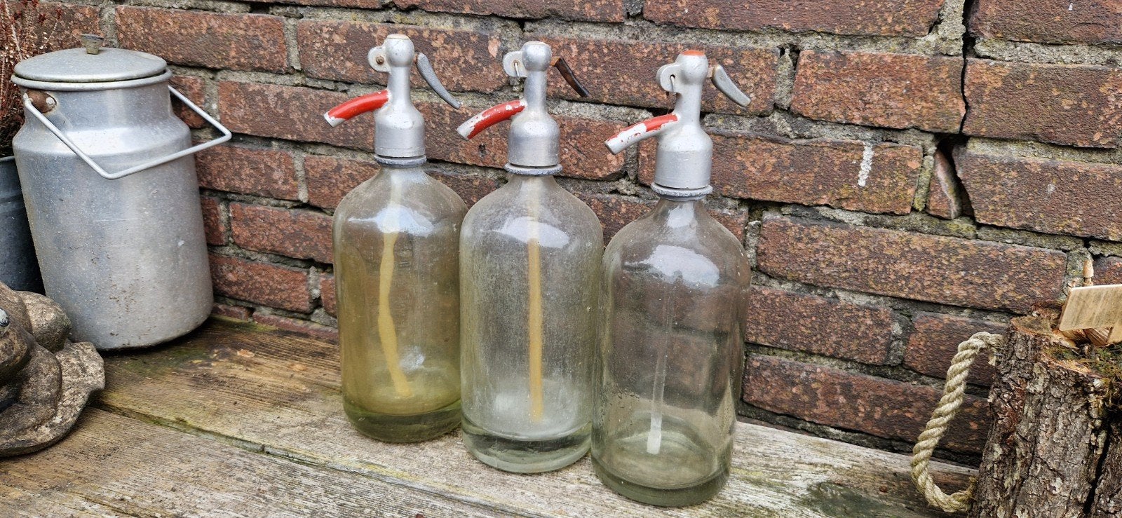 3 spuitflessen, super leuk ter decoratie!, Huis en Inrichting, Woonaccessoires | Overige, Ophalen of Verzenden, Glas, Grijs, Landelijk