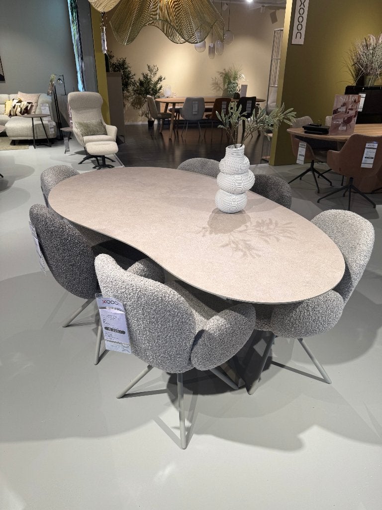 Te koop: Xooon eetkamerstoel, Ophalen of Verzenden, Zo goed als nieuw, Vijf, Zes of meer stoelen, Stof