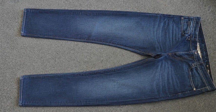 Stijlvolle blauwe jeans - Zo goed als nieuw, Ophalen, Armani, Blauw, Zo goed als nieuw