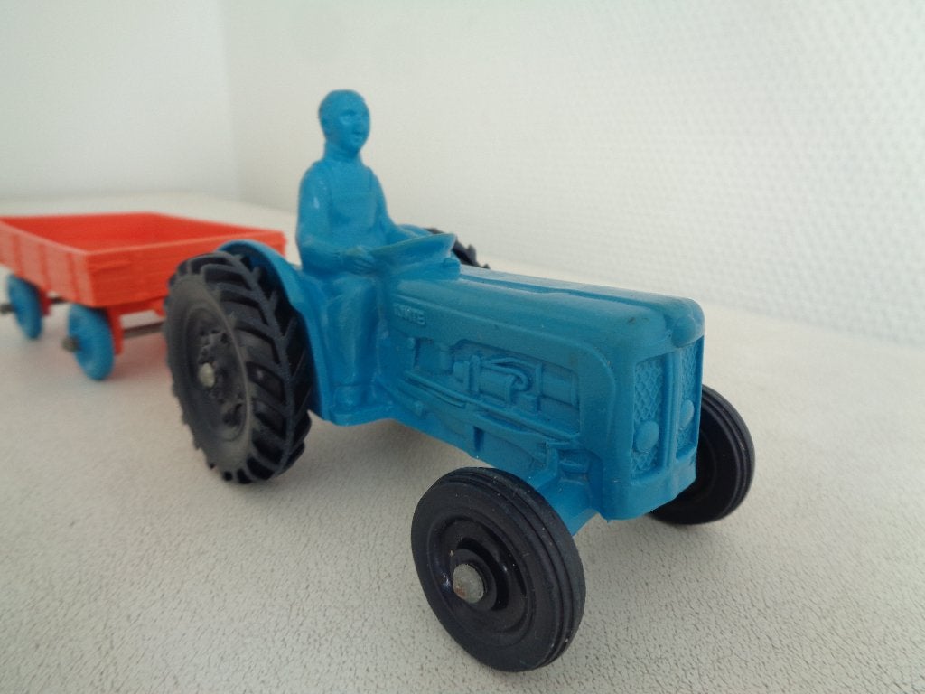 Ford trekker met aanhanger TOMTE, Hobby en Vrije tijd, Ophalen of Verzenden, Tractor of Landbouw, Britains