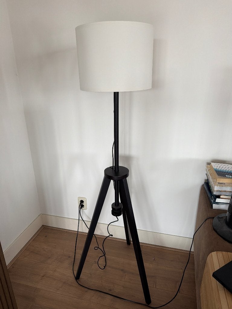 Vloerlampen x2 / floor standing lamps x2, Ophalen, Zo goed als nieuw, 100 tot 150 cm
