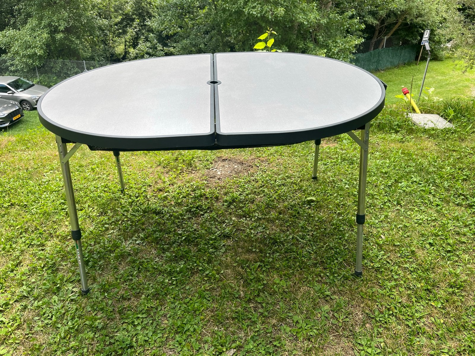 Crespo AP-352 Campingtafel - Ovaal en Opvouwbaar, Ophalen, Gebruikt