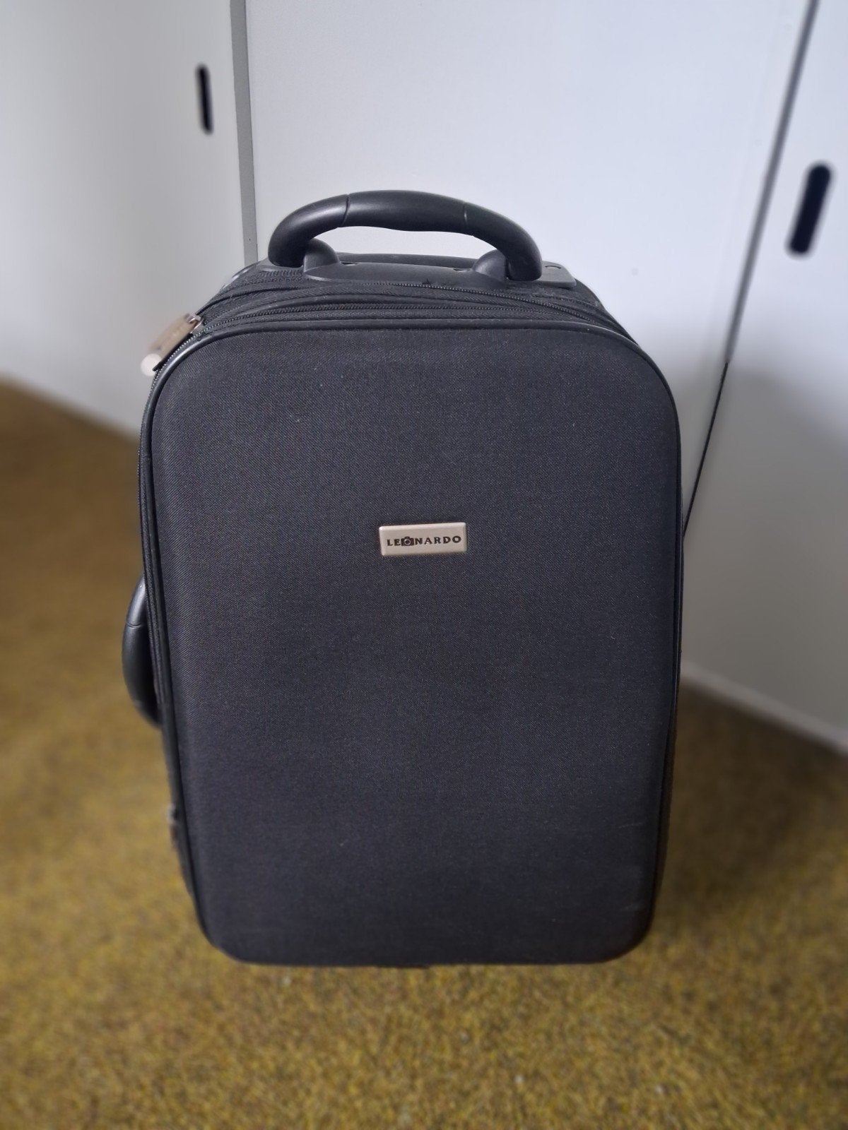 Koffer, kleine rolkoffer, Sieraden, Tassen en Uiterlijk, Tassen | Reistassen en Weekendtassen, Ophalen, Zo goed als nieuw, 30 cm of meer