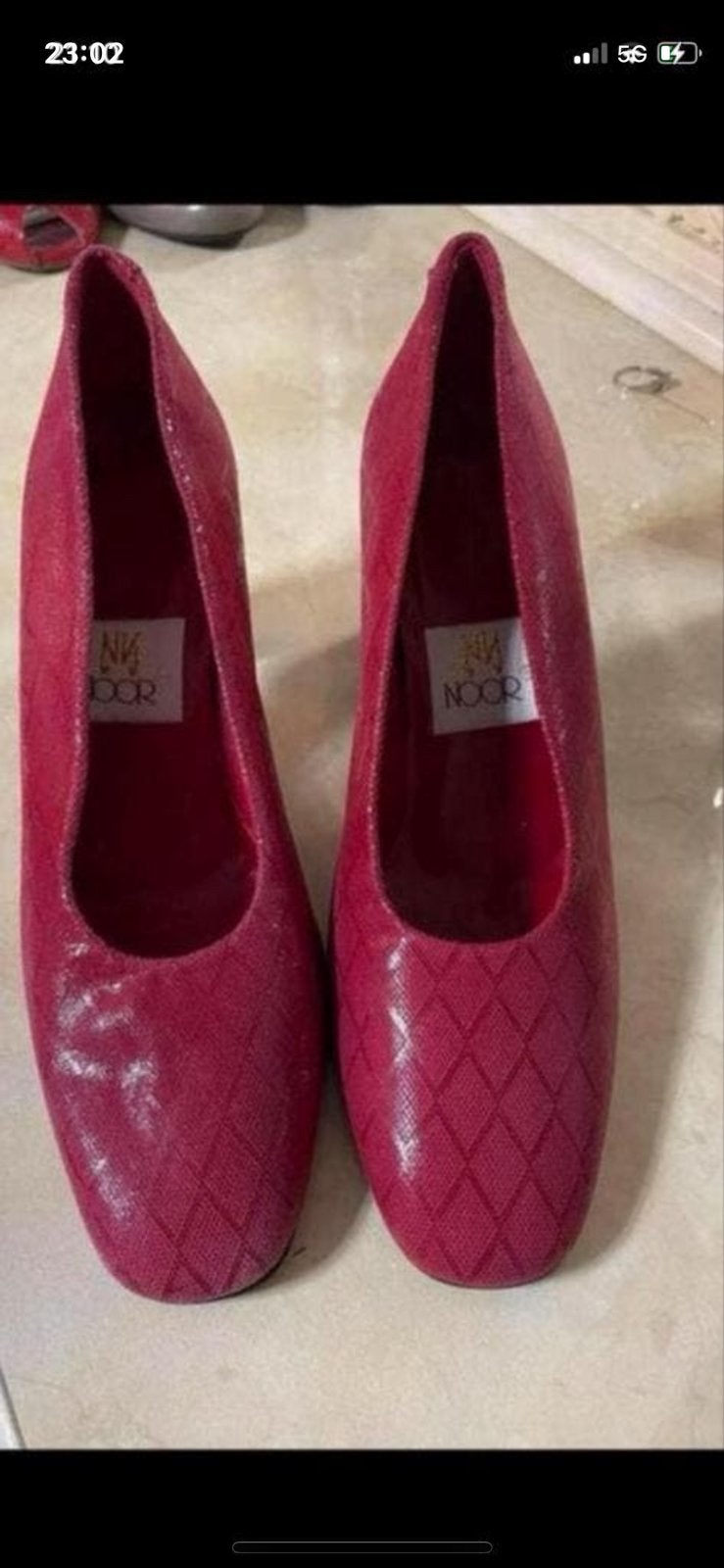 Elegante rode pumps met lage hak - Maat 38, Ophalen, Schoenen met lage hakken, Nieuw, Rood