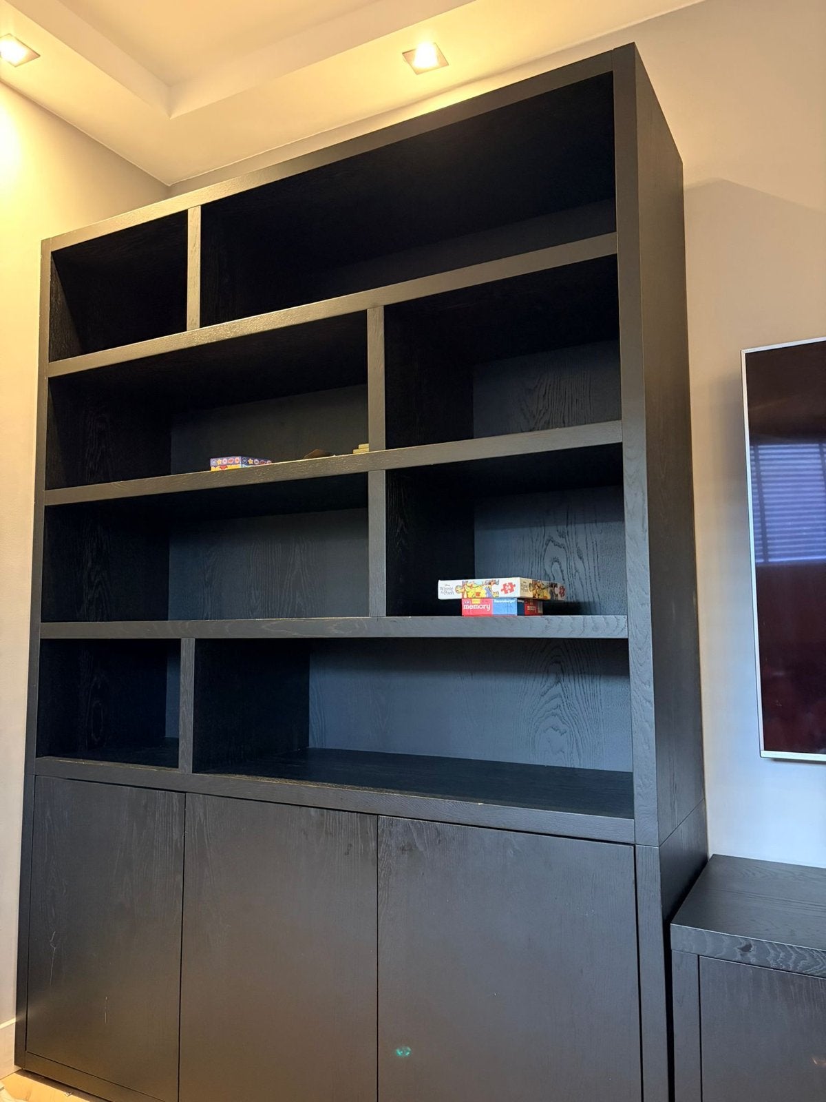 Moderne zwarte boekenkast met opbergruimte en tv kast, Huis en Inrichting, 100 tot 150 cm, 200 cm of meer, Ophalen of Verzenden