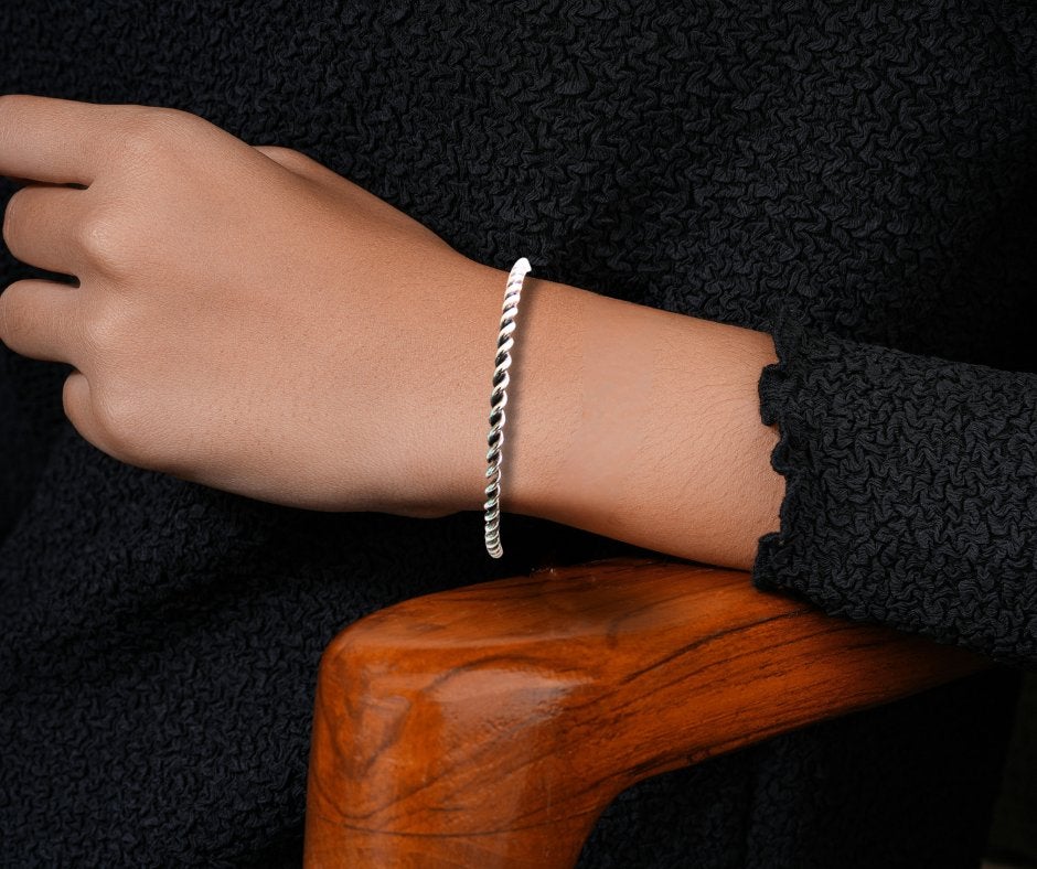 NAVAJO 925 zilveren twisted rope gedraaide slavenarmband #2!, Sieraden, Tassen en Uiterlijk, Verzenden, Zo goed als nieuw, X, Zilver