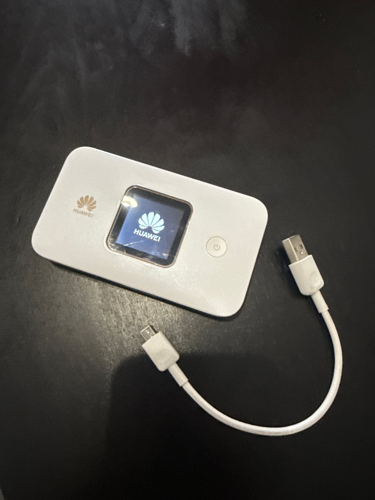 Huawei Mobiele WiFi Router, Ophalen of Verzenden, Zo goed als nieuw, Router