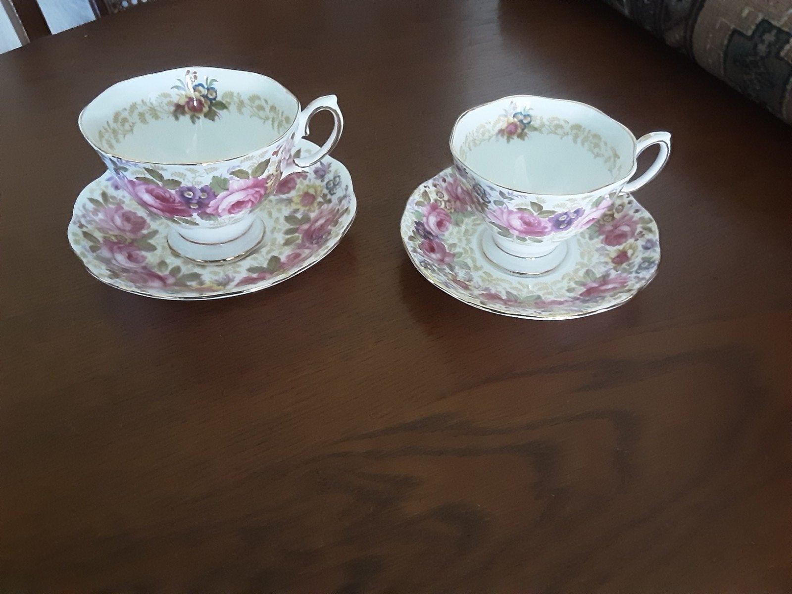 Royal Albert dames en heren kop en schotels Serena, Ophalen of Verzenden