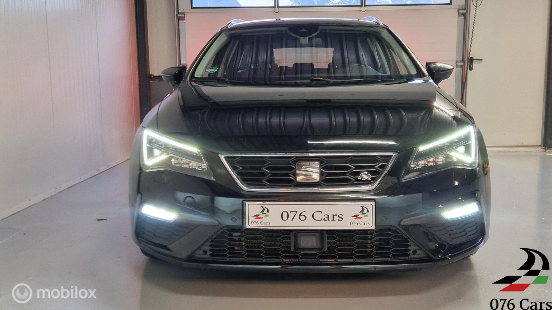Seat Leon ST 1.5 TSI FR CAMERA BEATS VIRTUAL COCKPIT LANE AS, Auto's, Dealer onderhouden, 4 cilinders, 150 pk, Leon