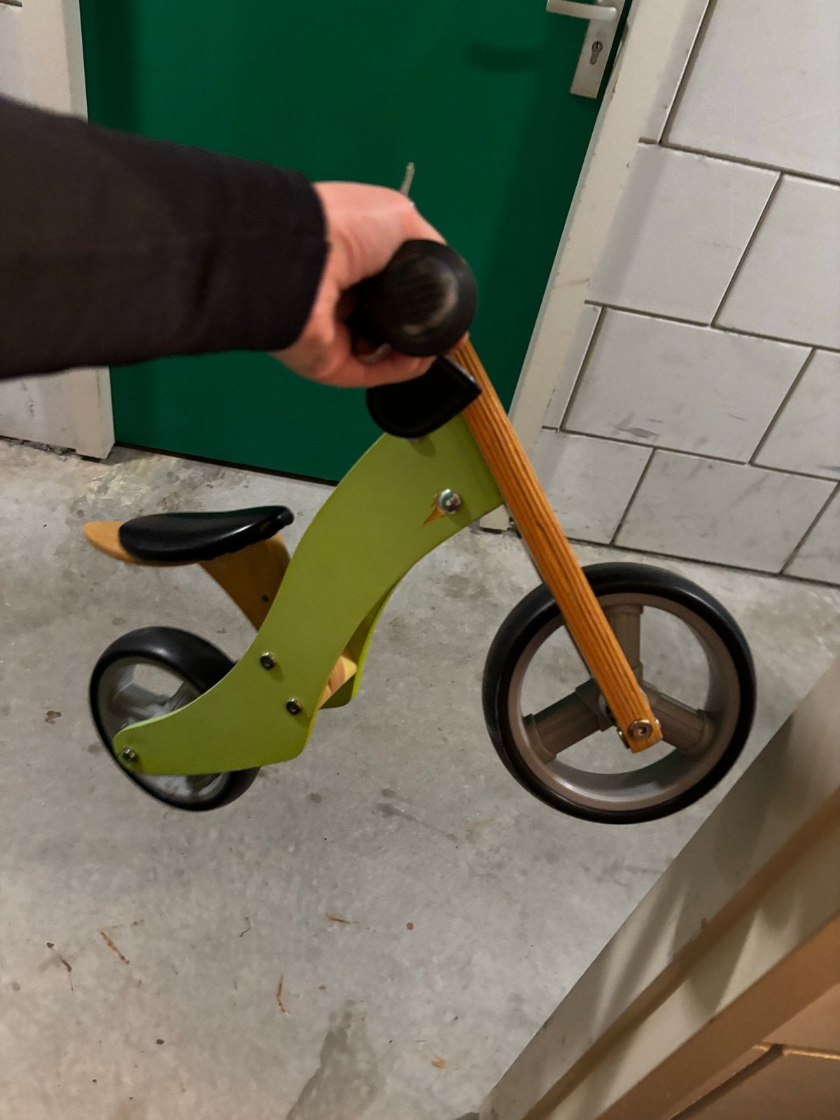 Houten loopfietsje voor kinderen, Fietsen en Brommers, Ophalen, Gebruikt, Minder dan 16 inch