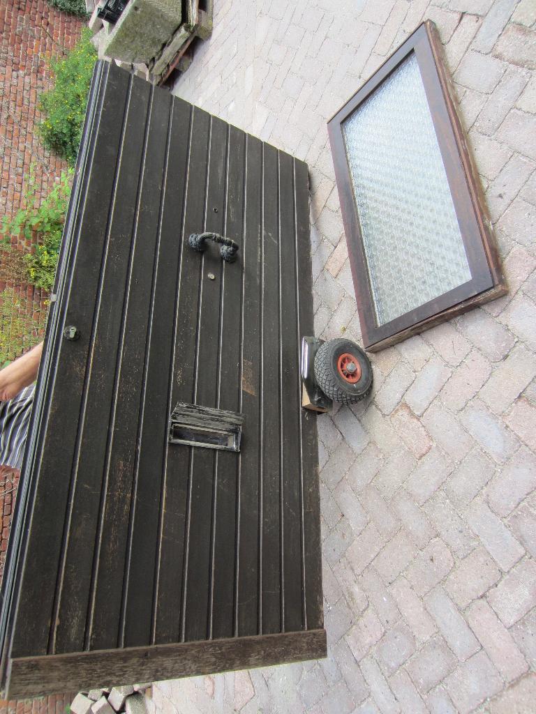 Buitendeur 212x105,5 plus bovenlicht 112x59 met dubbel glas, Ophalen, Gebruikt