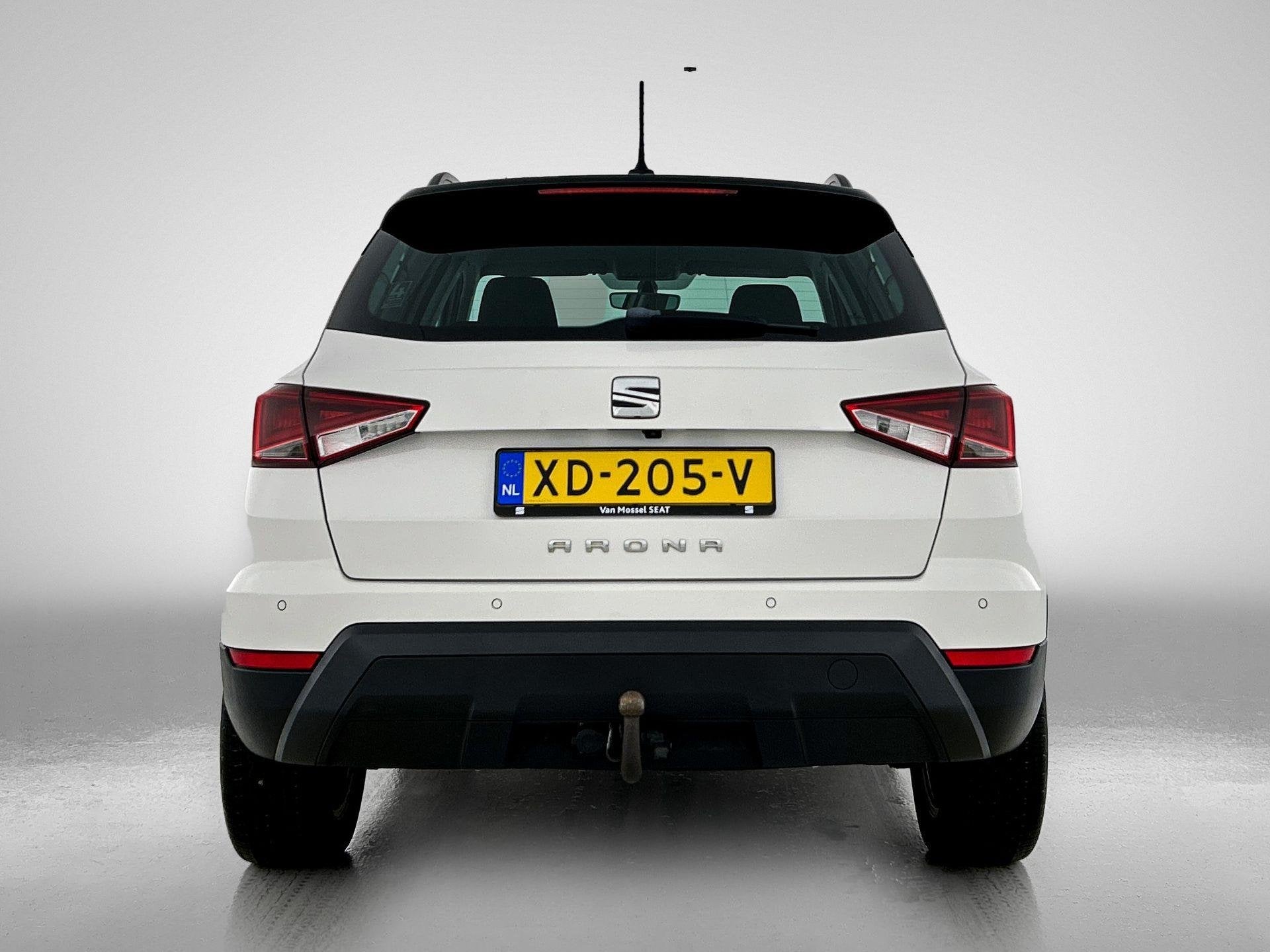 SEAT Arona 1.0 TSI Style Business Intense | ACHTERUITRIJCAME, Auto's, Voorwielaandrijving, 12 maanden, Stof, Gebruikt