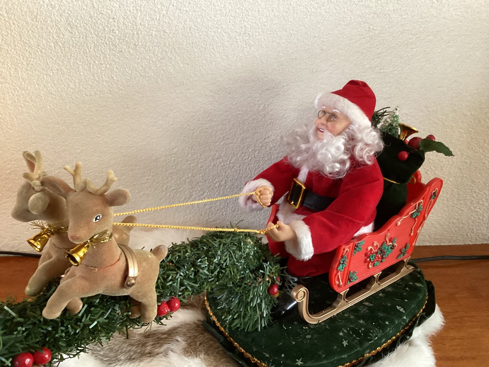 Kerstman met slede,met kerstmuziek, Diversen, Ophalen of Verzenden, Zo goed als nieuw