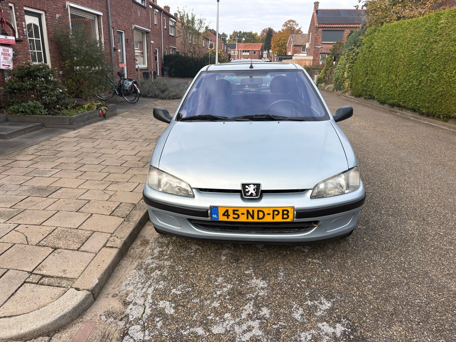 Peugeot 106