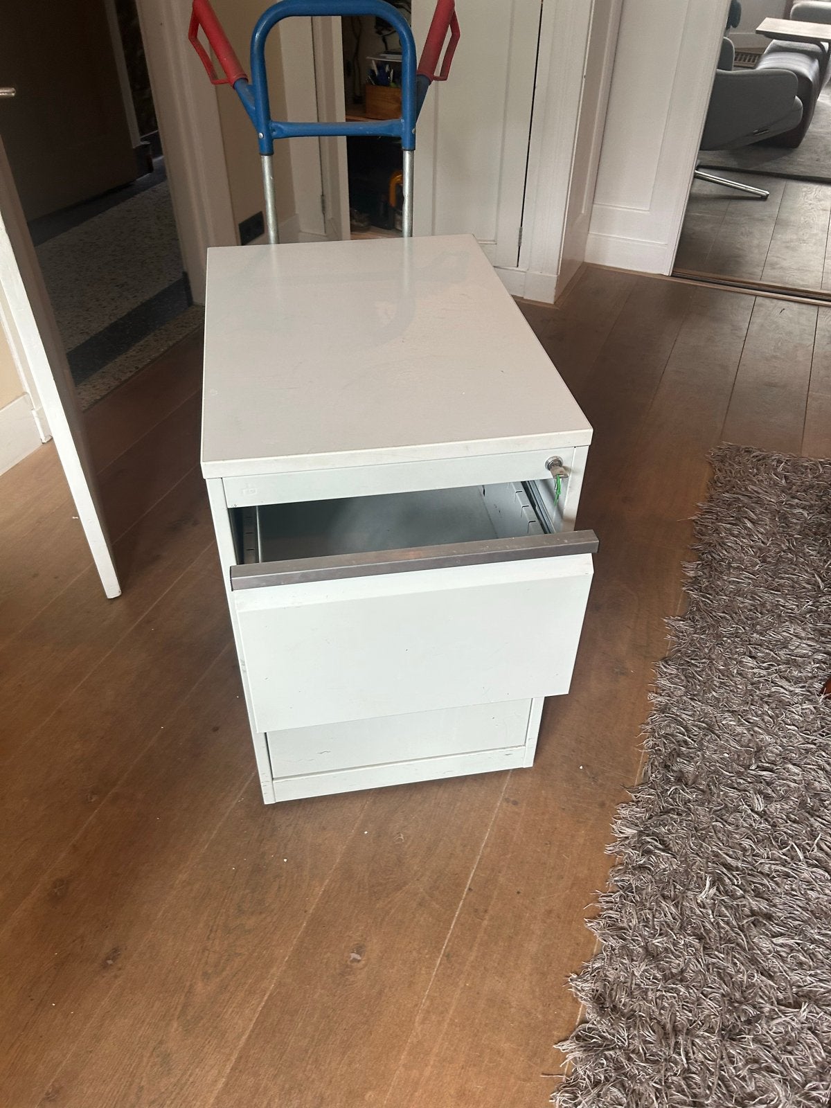 Stalen archiefkast/dossierkast inclusief sleutel, Ophalen, Minder dan 50 cm, Gebruikt, Minder dan 100 cm
