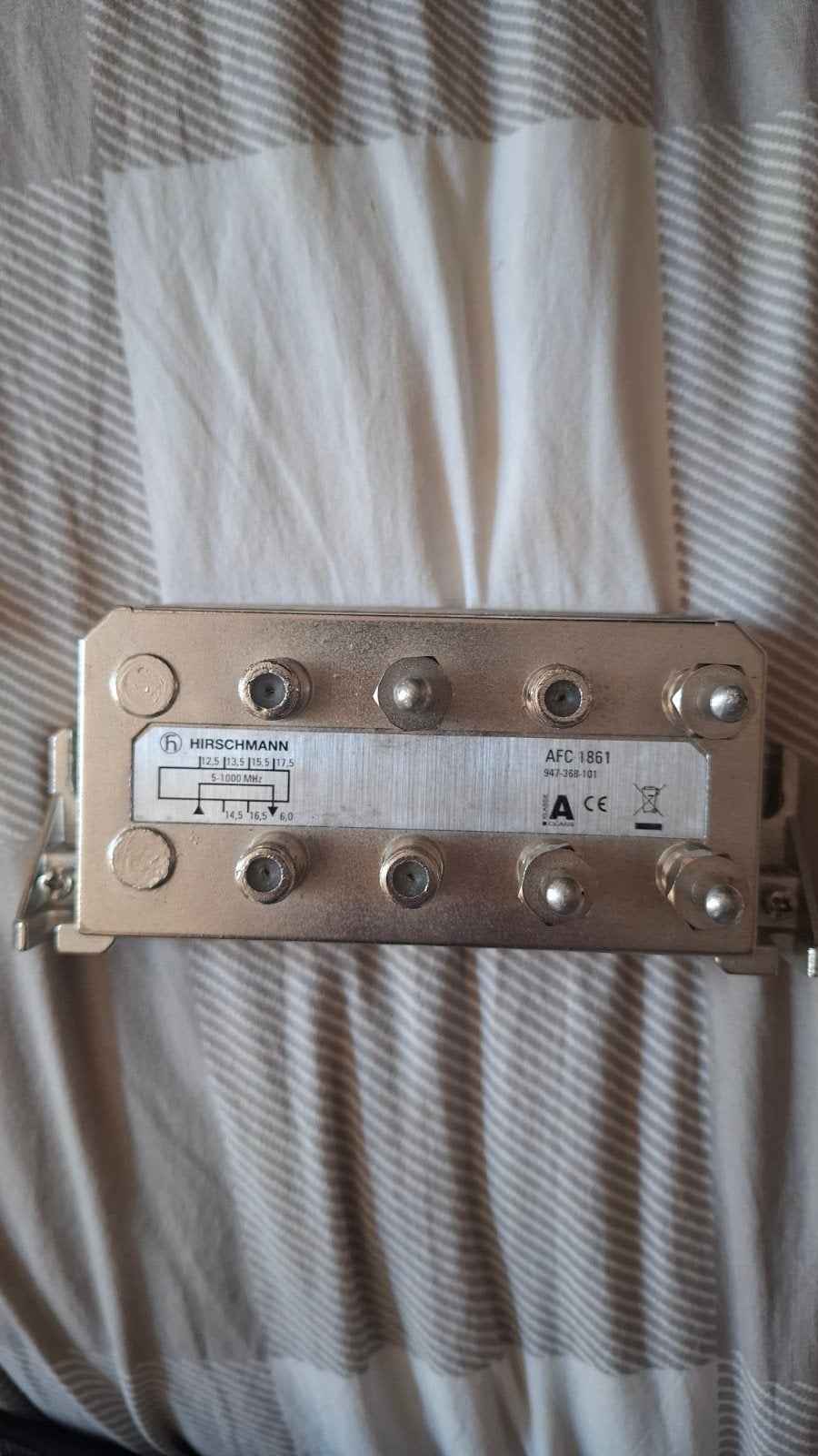 Hirschmann AFC 1861 Coaxiale Kabelverdeler 5-1000 MHz, Ophalen of Verzenden, Gebruikt, Minder dan 2 meter, Coaxiale kabel