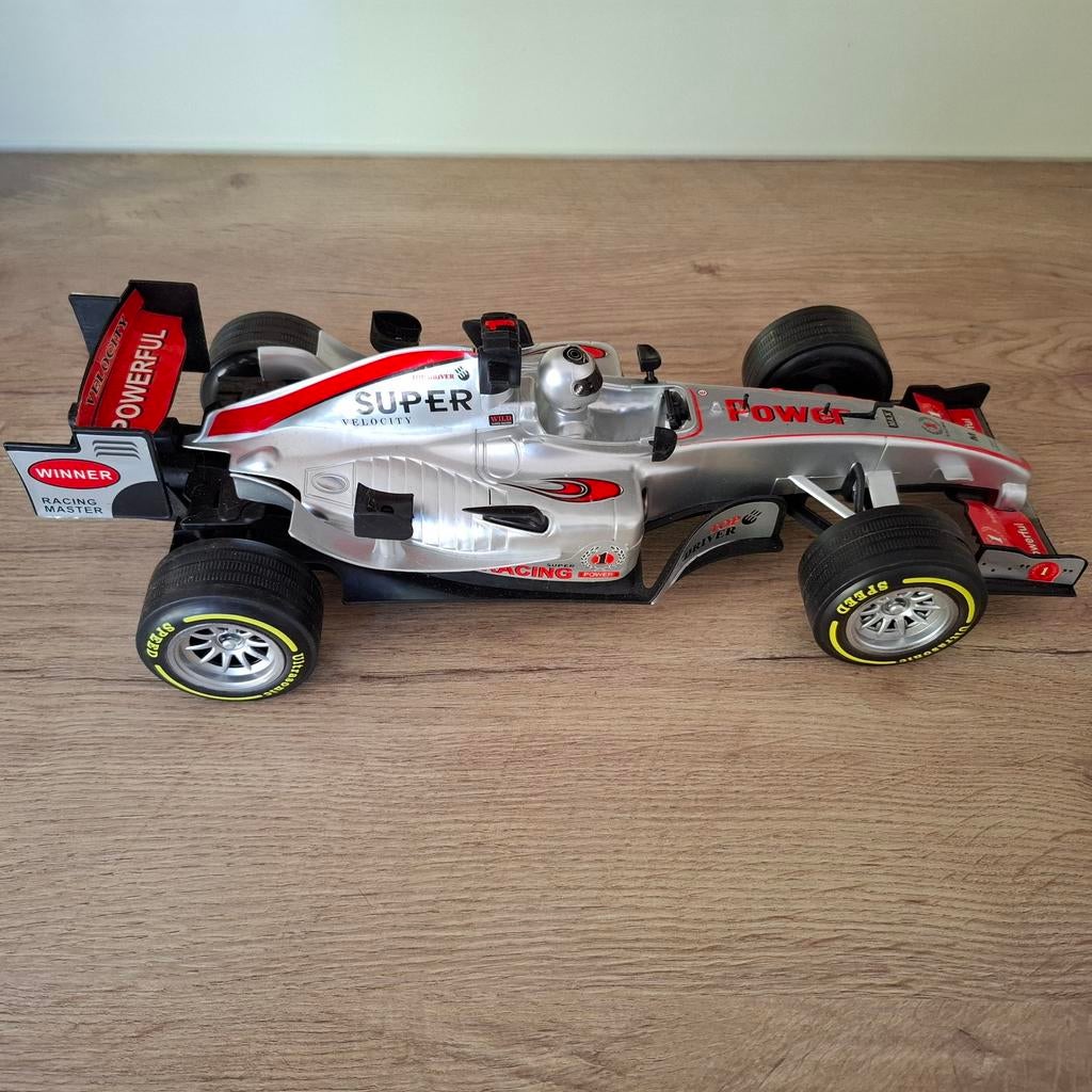 Race- auto, Ophalen of Verzenden, Overige schalen, Auto onroad