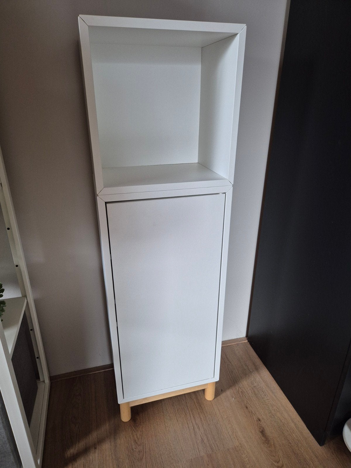 Ikea kastje wit, Ophalen, Zo goed als nieuw
