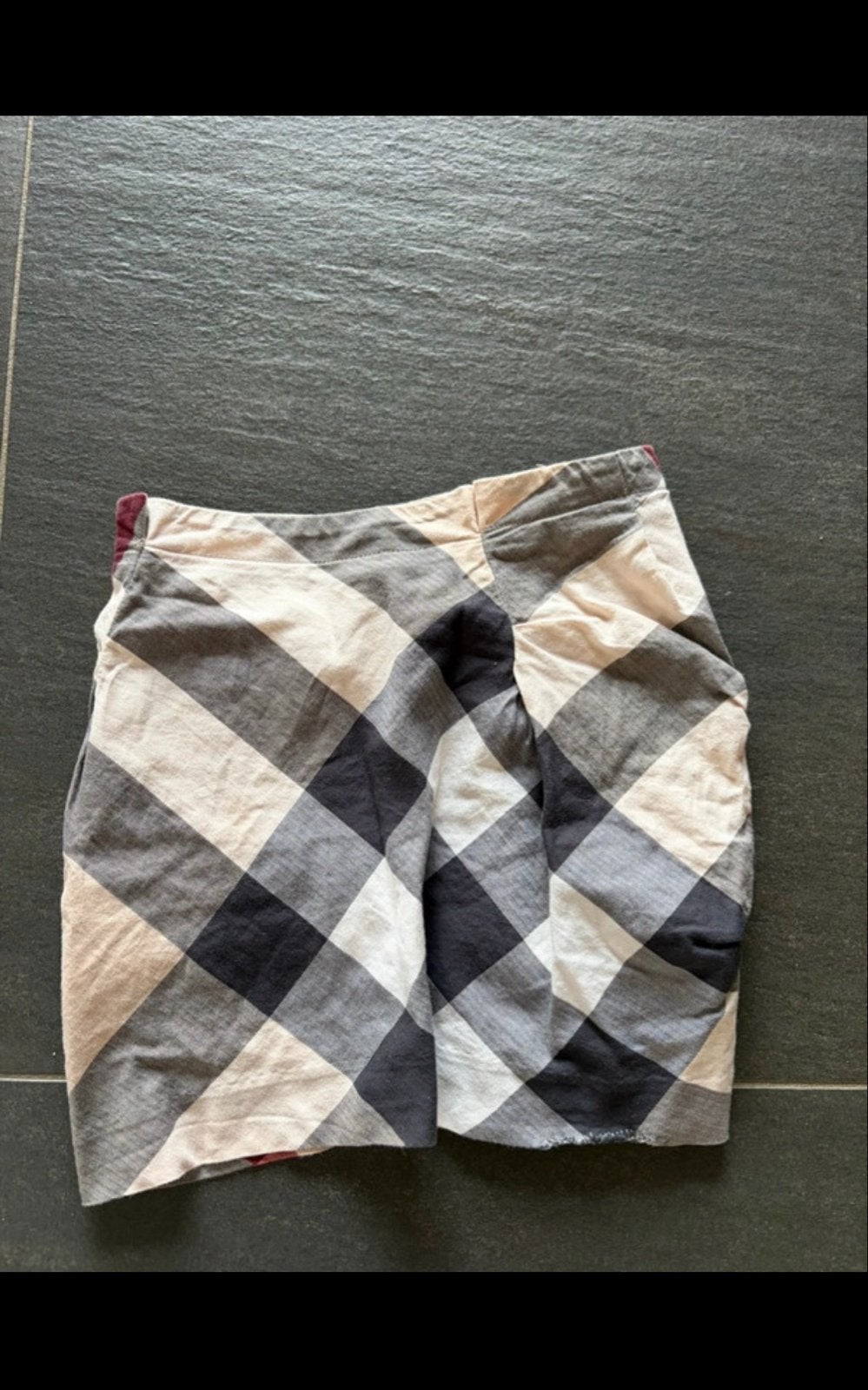 Burberry origineel geruite rok - klassiek maat 110 5y, Ophalen of Verzenden, Zo goed als nieuw, Meisje, Jurk of Rok