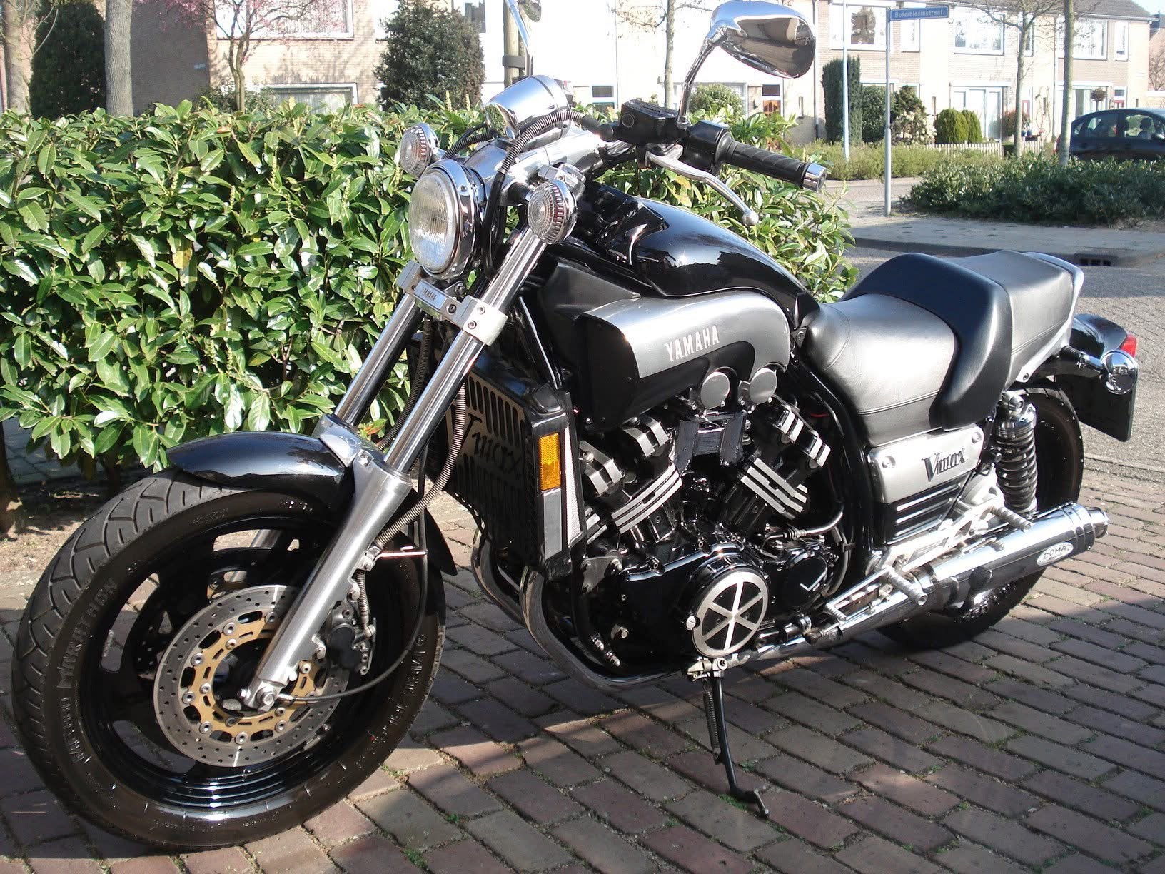 Een zeer nette en goed onderhouden Yamaha V-Max uit 2000, Motoren, Motoren | Yamaha, Scooter, Occasion, 4 cilinders, Particulier