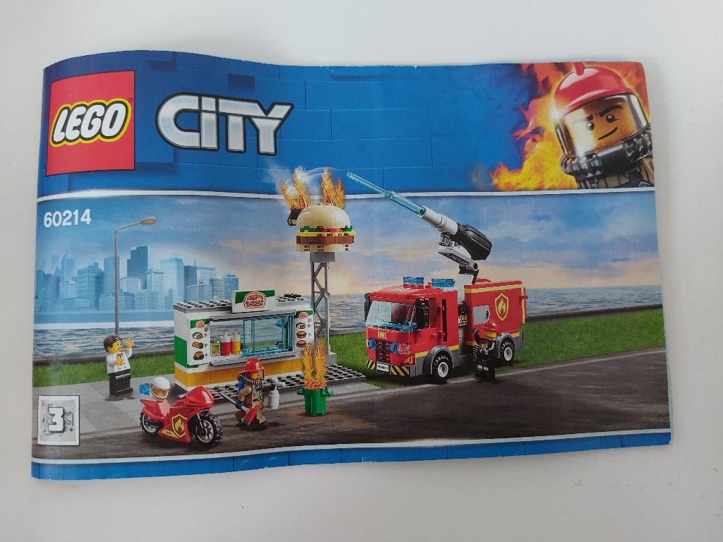 Lego City 60214 Burger Bar Fire Rescue, Compleet, City, Ophalen of Verzenden, Zo goed als nieuw