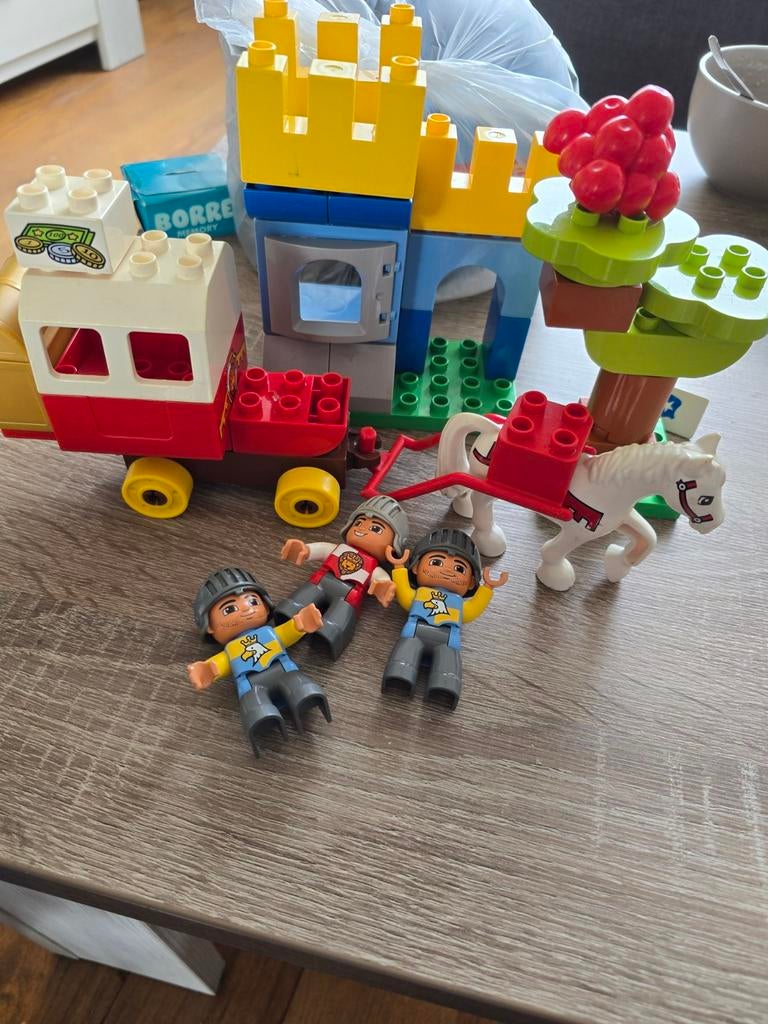 Lego Duplo 10569 Ridders Kasteel met Trein en Figuren, Inclusief minifiguren, Gebruikt, Ophalen of Verzenden, Duplo