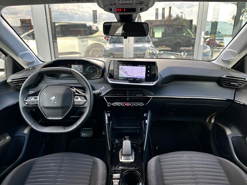 PEUGEOT e-208 EV 50kWh 136pk Active | NAV | PDC | Privacy Gl, Auto's, Peugeot, Automaat, Gebruikt, Zwart, Wit