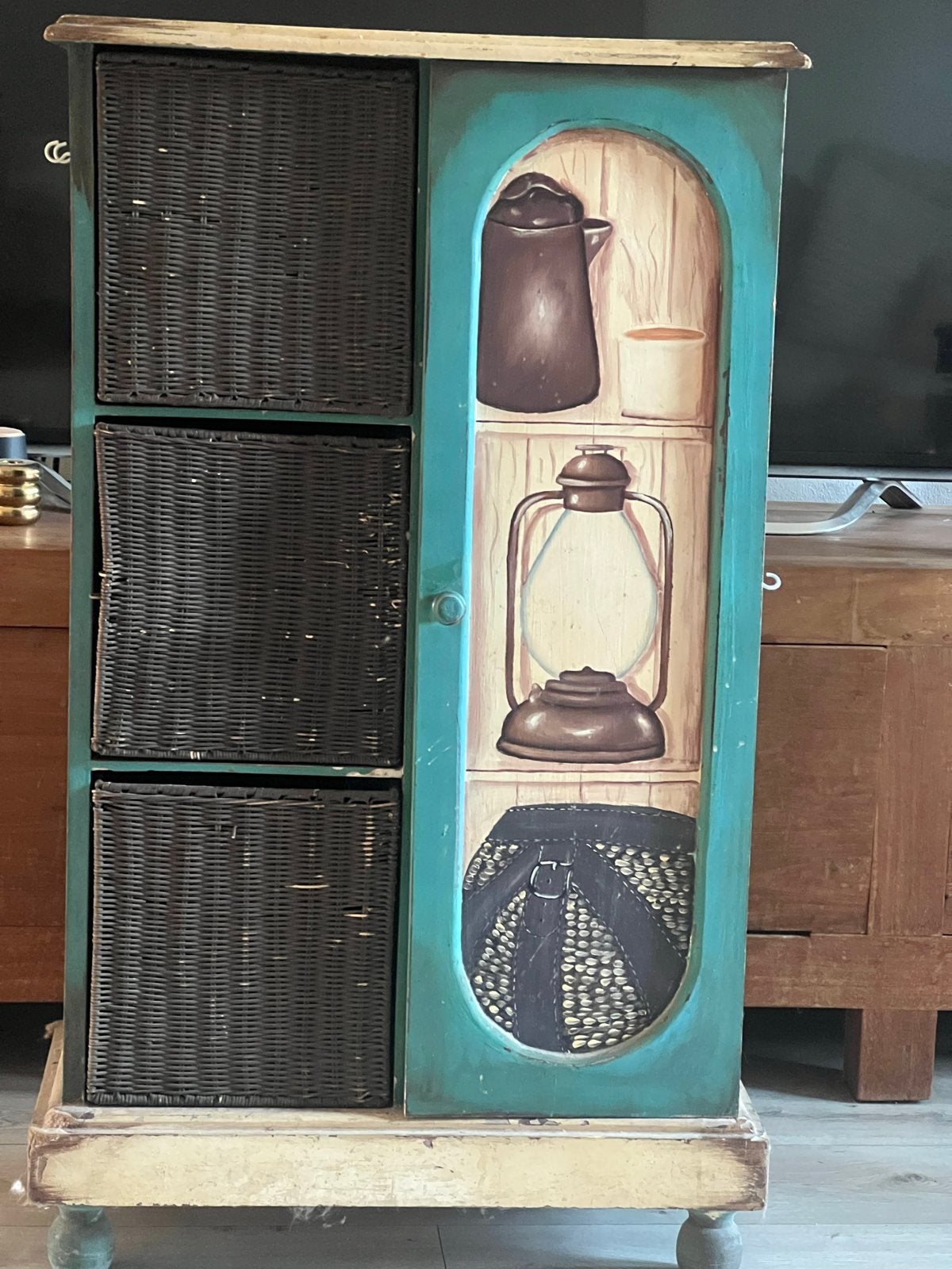 Uniek Kastje met 3 Mandjes - Handgeschilderd Design, Ophalen, Gebruikt