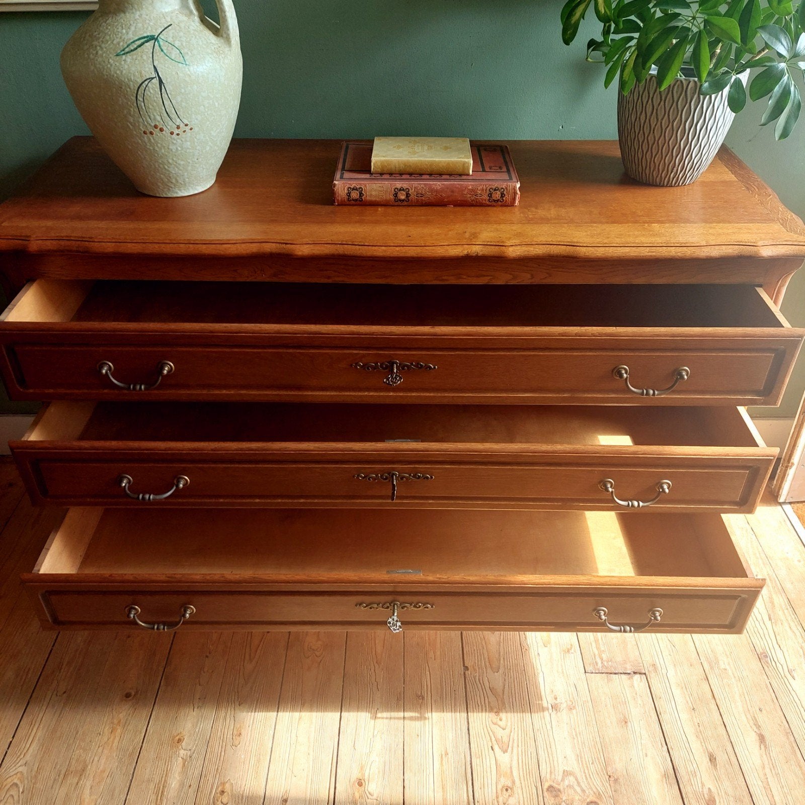 Lucky Vintage antieke grote XL Franse ladekast / dressoir, Ophalen