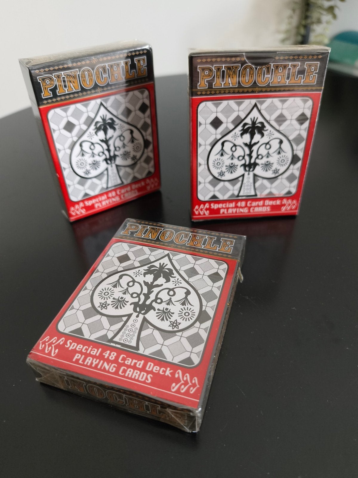 Pinochle speelkaarten set - Nieuw en verzegeld, Hobby en Vrije tijd, Gezelschapsspellen | Kaartspellen, Drie of vier spelers, Ophalen