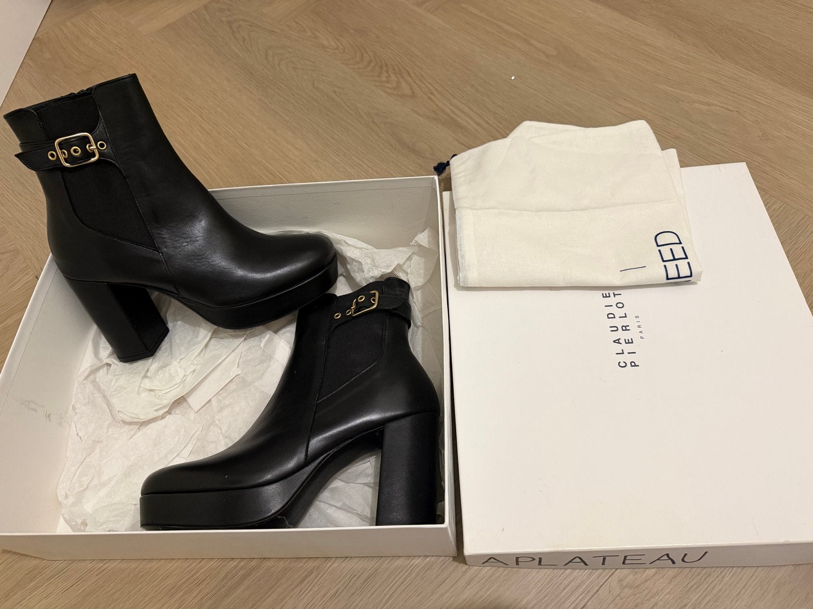 Claudie Pierlot leren laarzen nieuw met hak - Nieuwprijs 325, Kleding | Dames, Schoenen, Ophalen of Verzenden, Nieuw, Zwart, Lage of Enkellaarzen