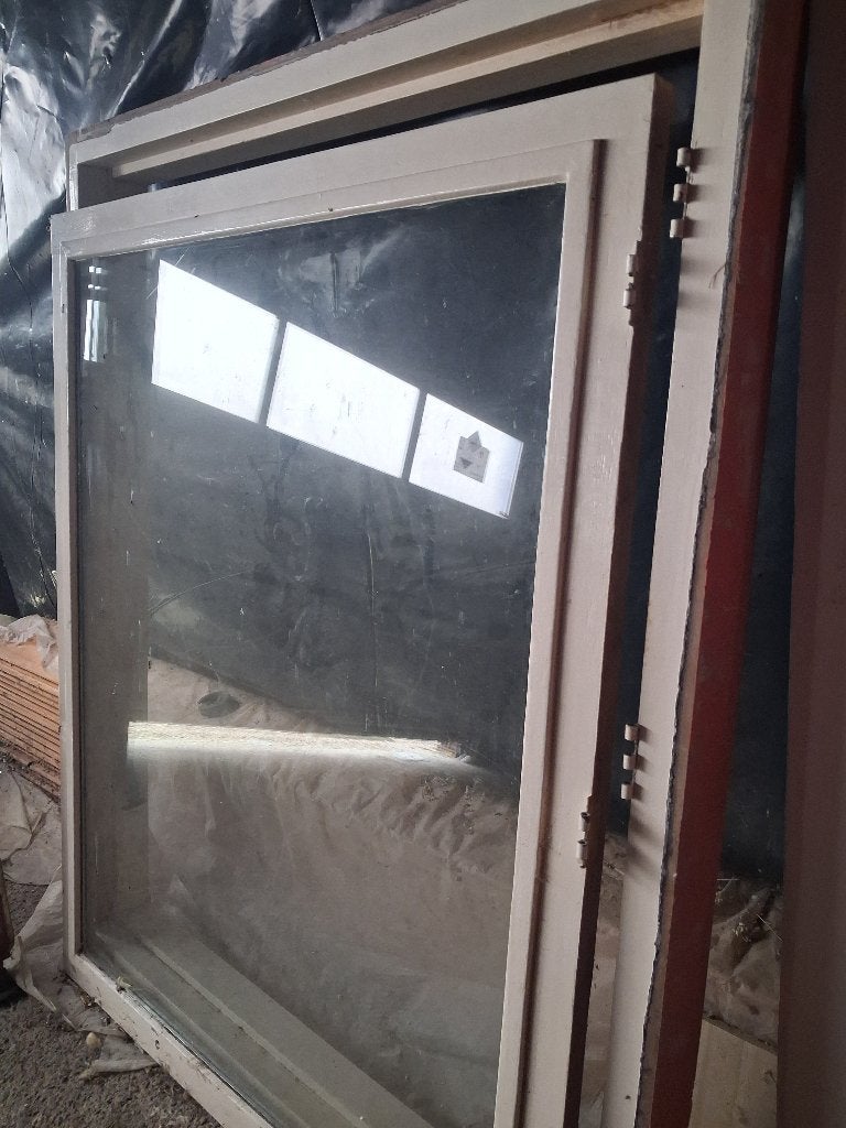 Kozijn, Gebruikt, Raamkozijn, Inclusief glas, 75 tot 150 cm