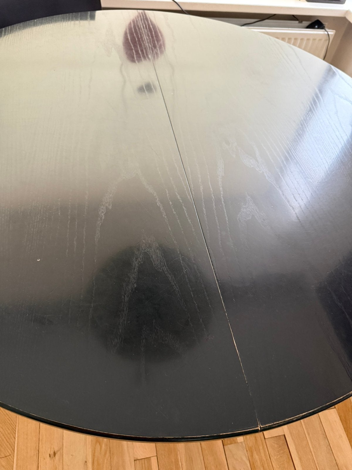 Thonet eettafel rond 110 doorsnede Eiffeltoren onderstel, Huis en Inrichting, Ophalen, Zo goed als nieuw, Rond, 100 tot 150 cm