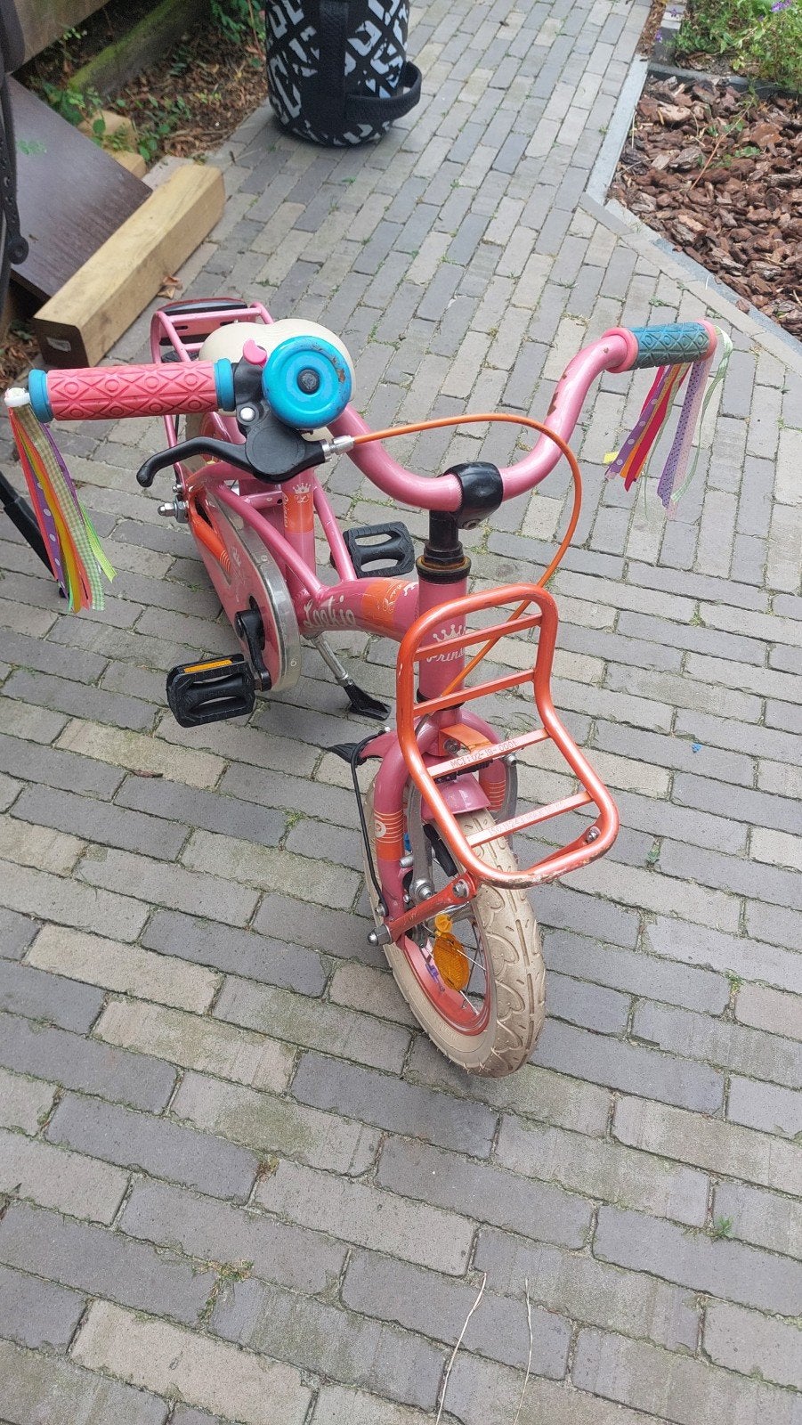 Roze kinderfiets 12 inch zonder zijwieltjes, Fietsen en Brommers, Fietsen | Kinderfietsjes, Ophalen, Gebruikt, Minder dan 16 inch