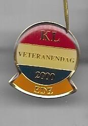 ROOD WIT BLAUW ORANJE VETERANEN LEGER MILITARIA PIN, Ophalen of Verzenden, Zo goed als nieuw, Overige onderwerpen, Speldje of Pin