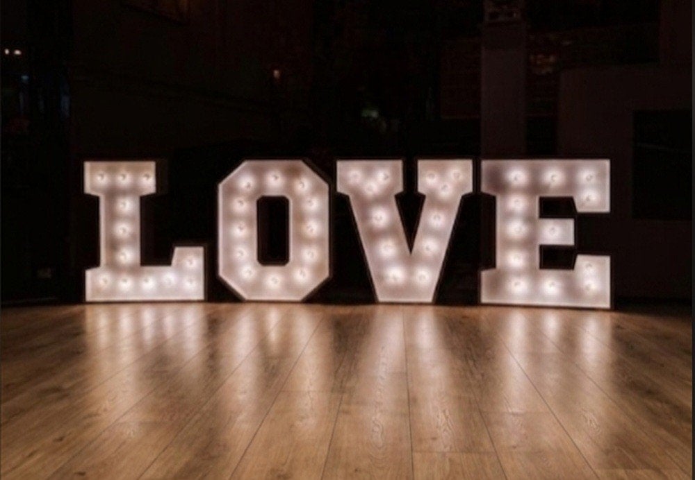 LOVE licht letters €125, Ophalen of Verzenden, Nieuw, Geboorte of Huwelijk