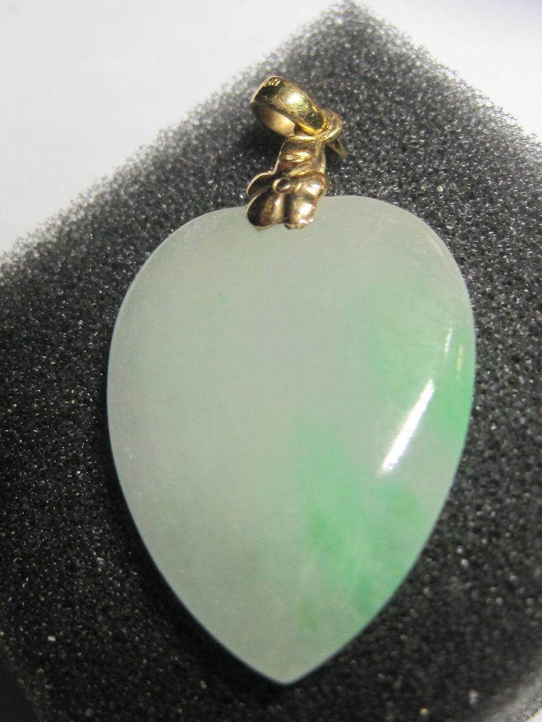 Vintage jade hanger 18 karaat goud mooie natuurlijke jade A, Ophalen, Goud, Hanger, Met edelsteen
