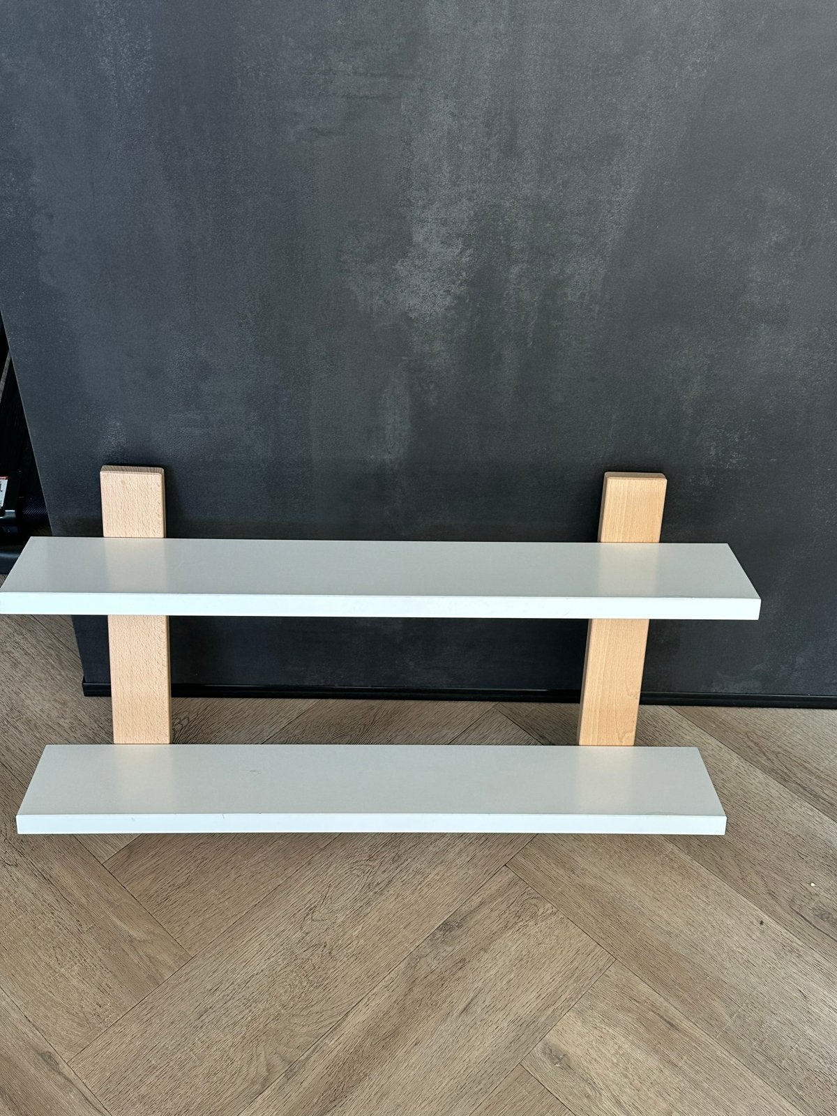 Stijlvolle wandplank met twee niveaus, Ophalen, Zo goed als nieuw