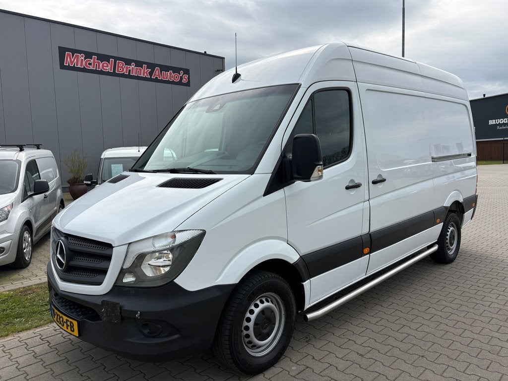 Mercedes-Benz Sprinter 414 2.2 CDI L2 H2 Airco Trekhaak, Auto's, Gebruikt, Wit, Bedrijf, 2 stoelen